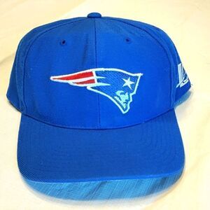 Vintage New England Patriots Fitted Hat